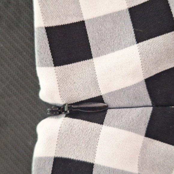 rag & bone Black and White Checkered Ankle Pants - Picture 7 of 9